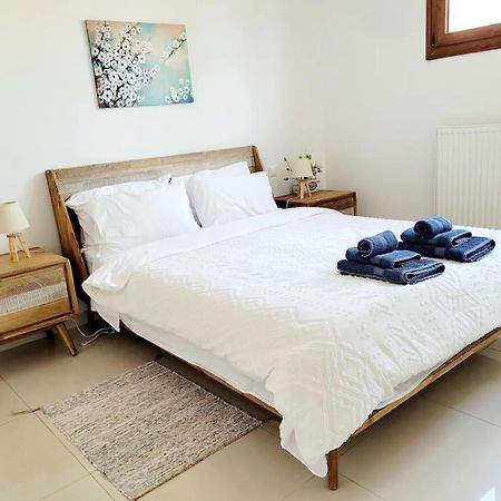 Riviera Paradiso Agia Marina  外观 照片